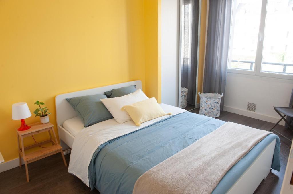 Appartement Spacieux Avec Balcon Et Parking بريست المظهر الخارجي الصورة