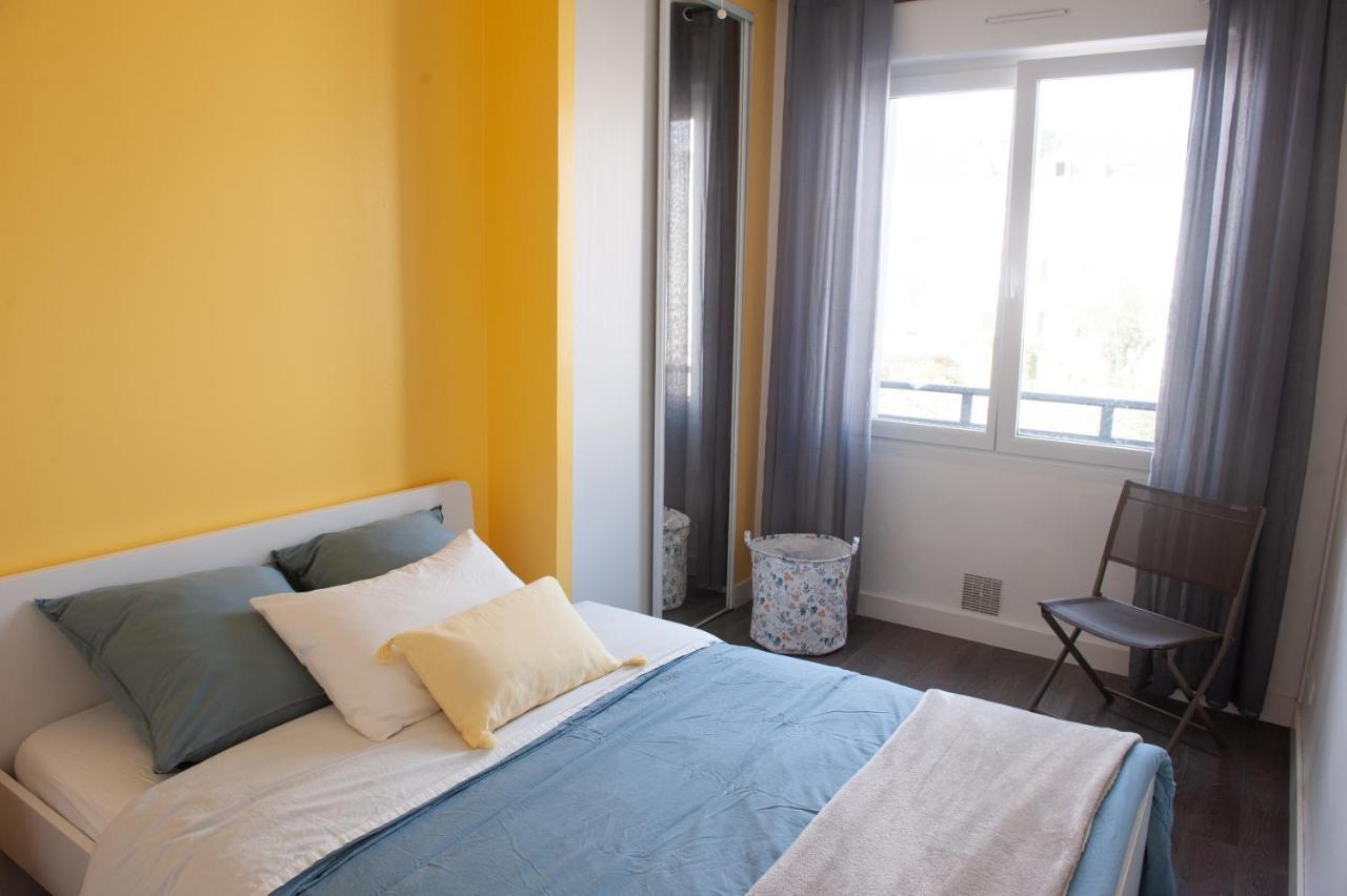 Appartement Spacieux Avec Balcon Et Parking بريست المظهر الخارجي الصورة
