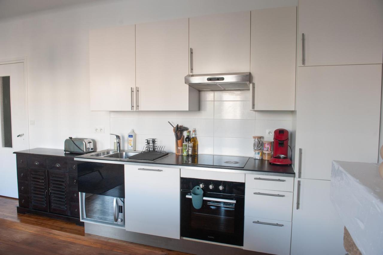 Appartement Spacieux Avec Balcon Et Parking بريست المظهر الخارجي الصورة