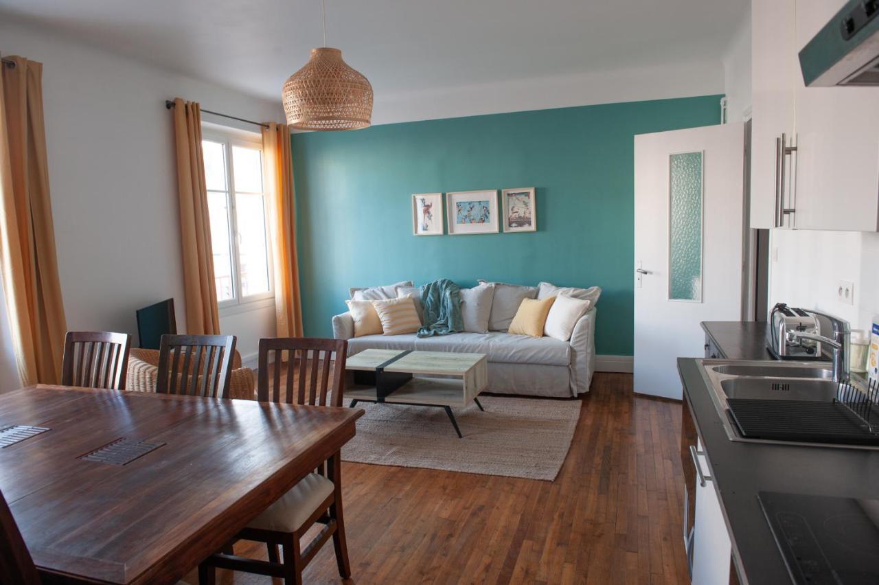 Appartement Spacieux Avec Balcon Et Parking بريست المظهر الخارجي الصورة