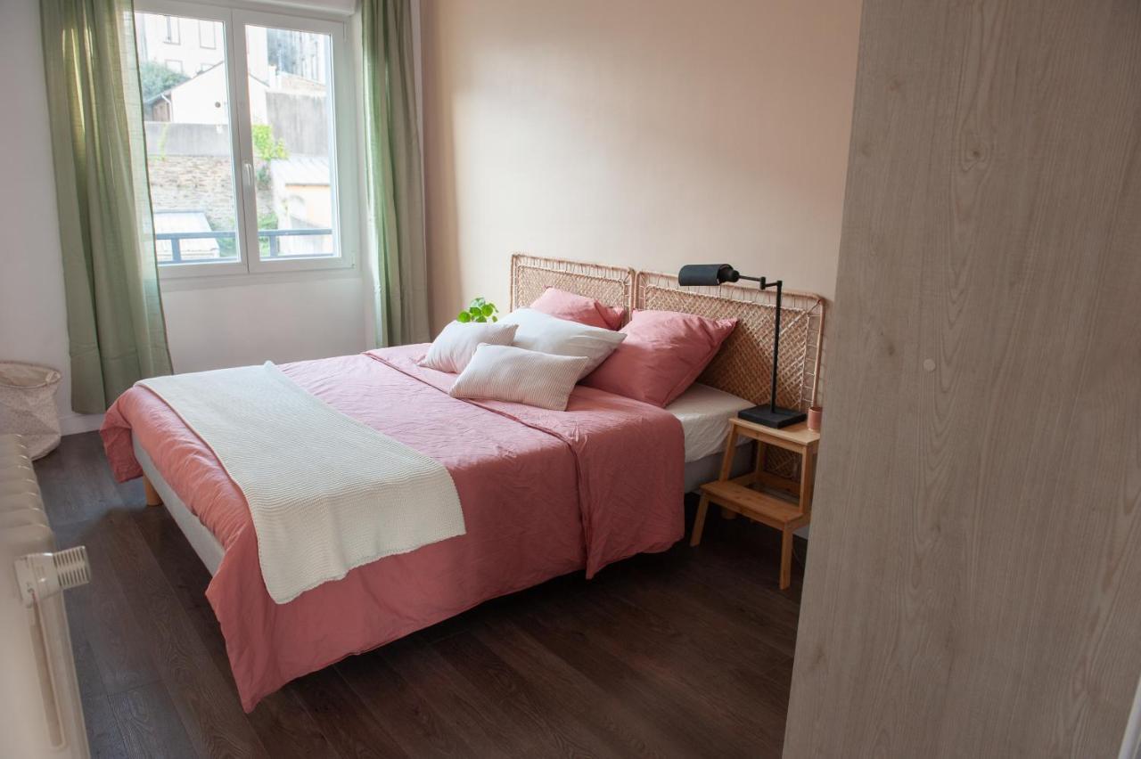 Appartement Spacieux Avec Balcon Et Parking بريست المظهر الخارجي الصورة